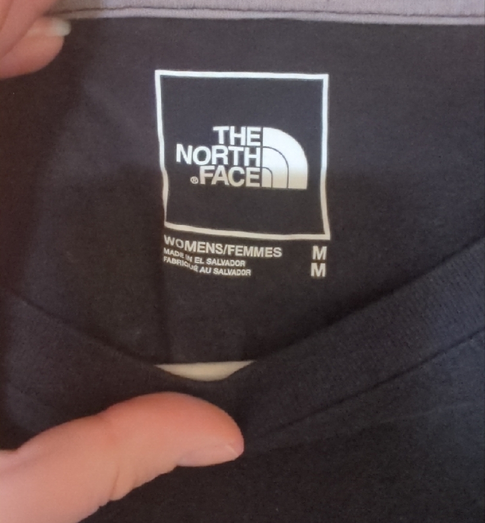 The North Face Black Long Sleeve Crewneck with White Logo - Picture 2 of 5